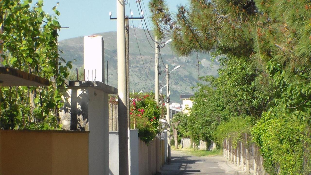 Shkoder Hotel Temali Buitenkant foto