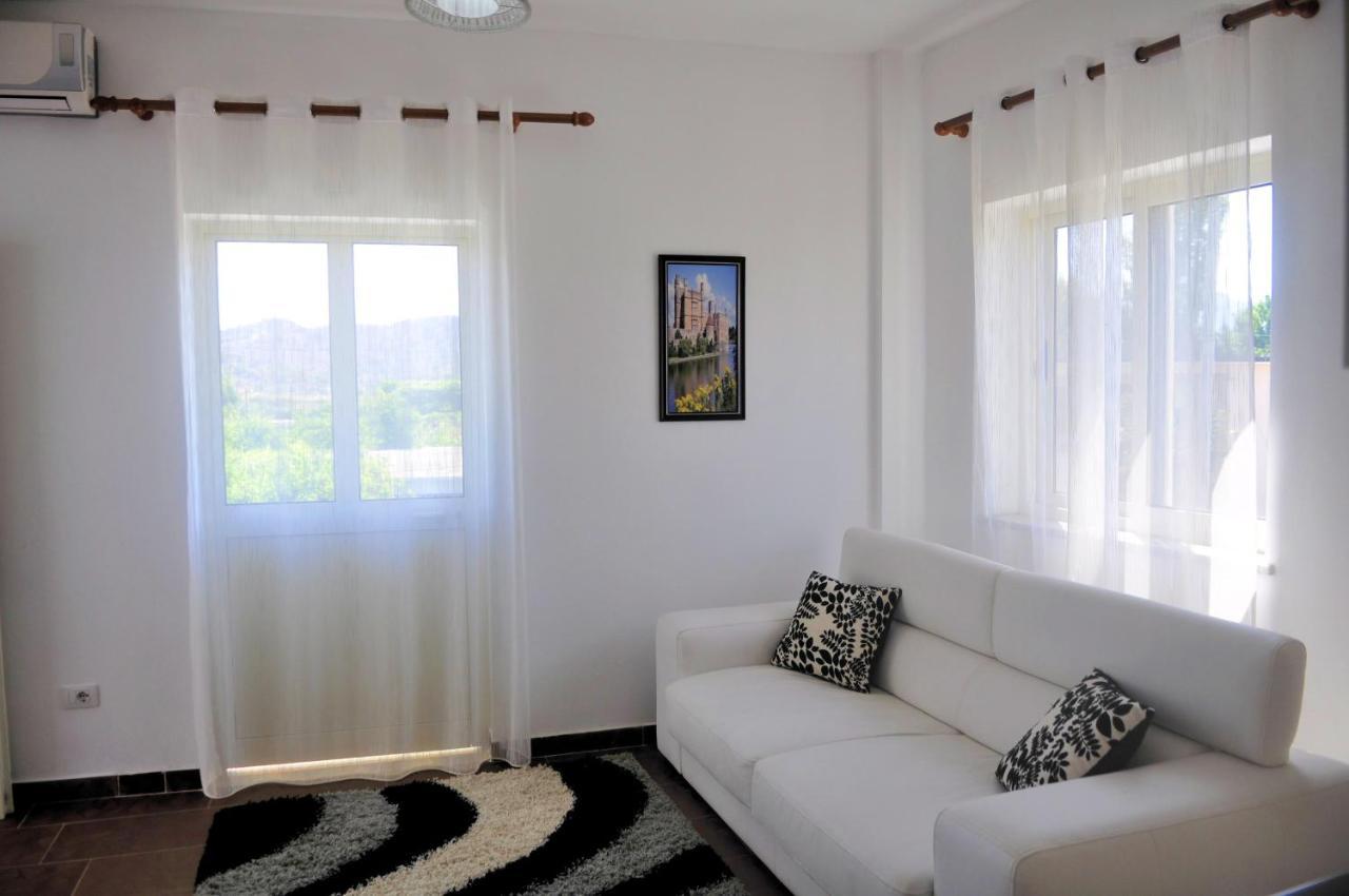 Shkoder Hotel Temali Buitenkant foto